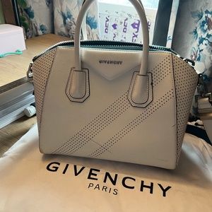 Givenchy Antigona